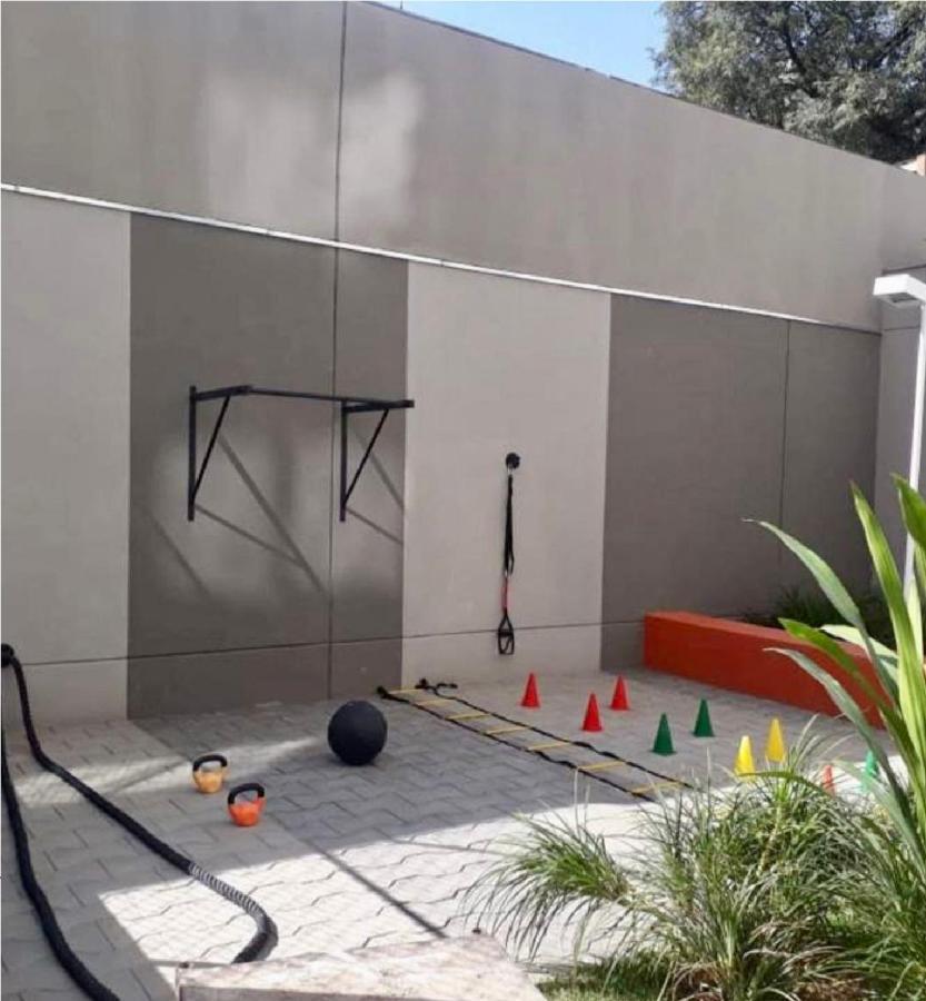 Maravilhoso Apartamento em frente ao Metrô Brás ! San Paolo Esterno foto